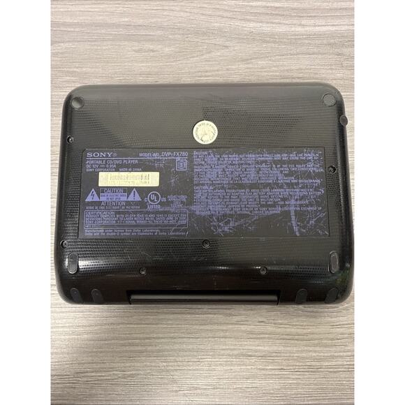 Sony DVP-FX780 Portable DVD Player with Screen (7") UNTESTED NO CHARGER - Picture 10 of 10